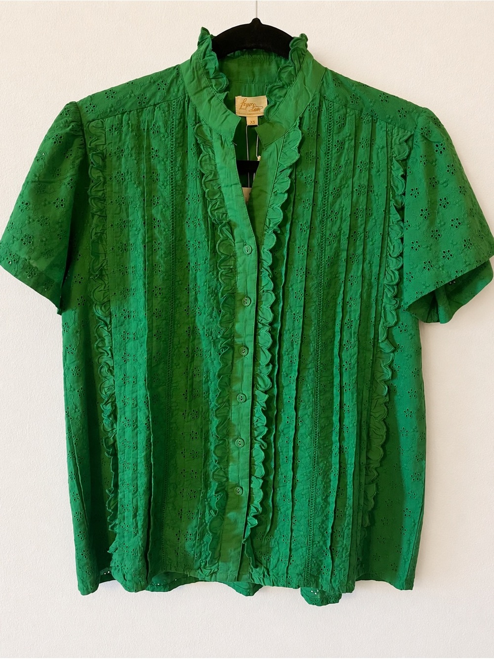NWT Women’s Layerz Clothing Green Ruffled Eyelet Size XS